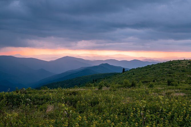 Half-Day Hike with Long Range Views from Asheville - The Guide and Group Dynamics