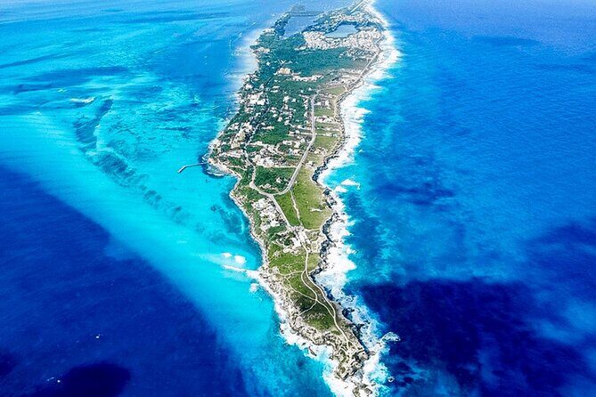 Half Day Sailing at Isla Mujeres from Cancun & Playa del Carmen - Food and Drinks