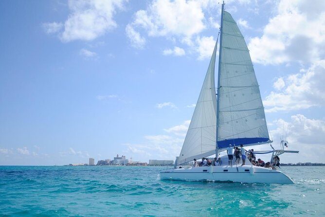 Half Day Sailing Private Catamaran to Isla Mujeres - The Experience You Can Expect