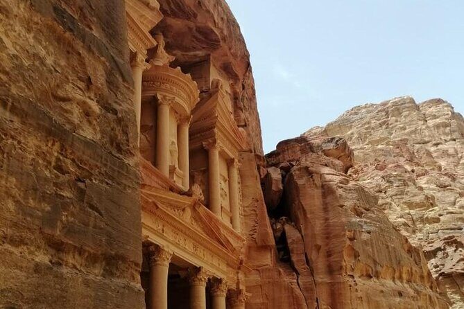 Half Day Tour to the Wonderful City of Petra - The Food and Local Flavor