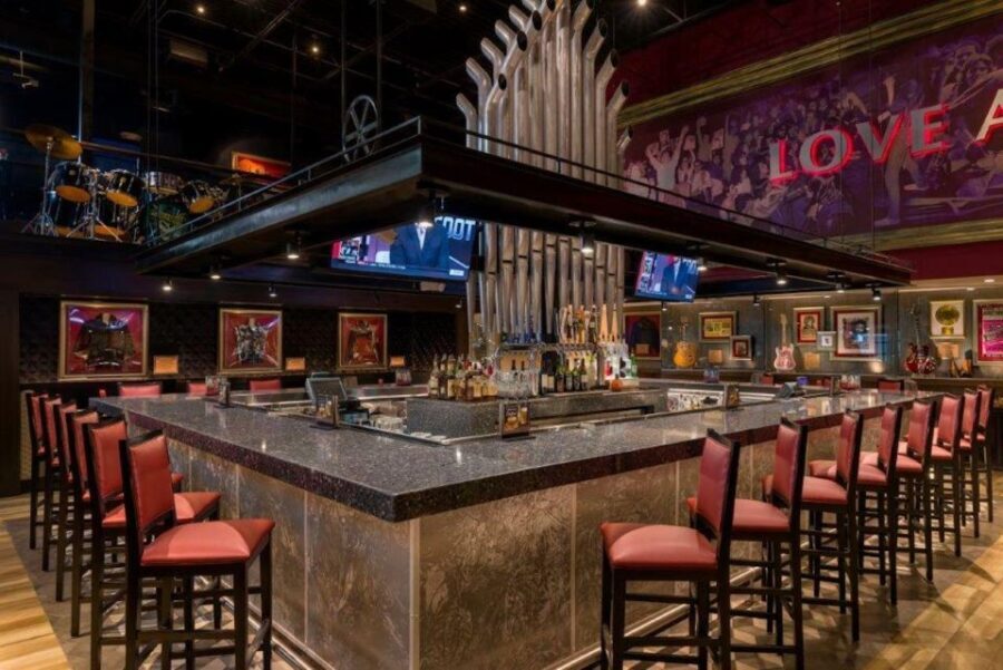 Hard Rock Cafe Myrtle Beach - Dining Options and Menu Breakdown