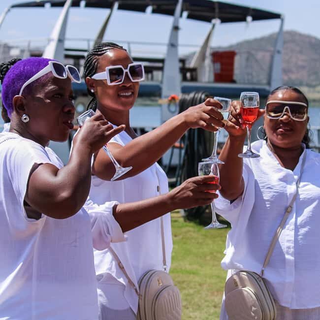 Hartbeespoort Dam: 1 Hour Standard Scenic Boat Cruise - Authentic Experiences from Guests