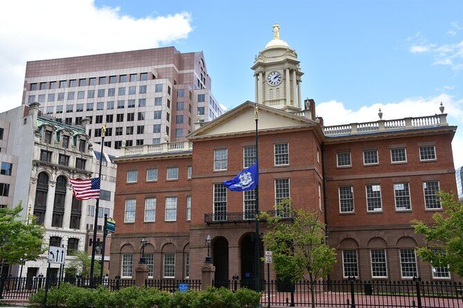 Hartford Historic Downtown GPS Self Guided Audio Walking Tour - Breaking Down the Stops