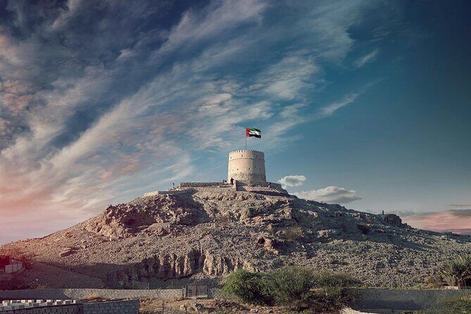 Hatta Mountain Tour With Kayaking And lunch By Private 4WD Car - What’s Included and What’s Not