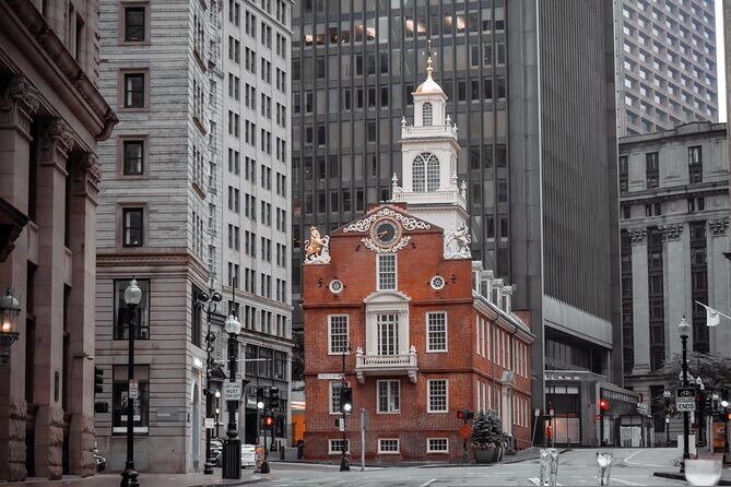 Haunted Bostons Historic Streets Walking Guided Tour - What to Expect During the Tour