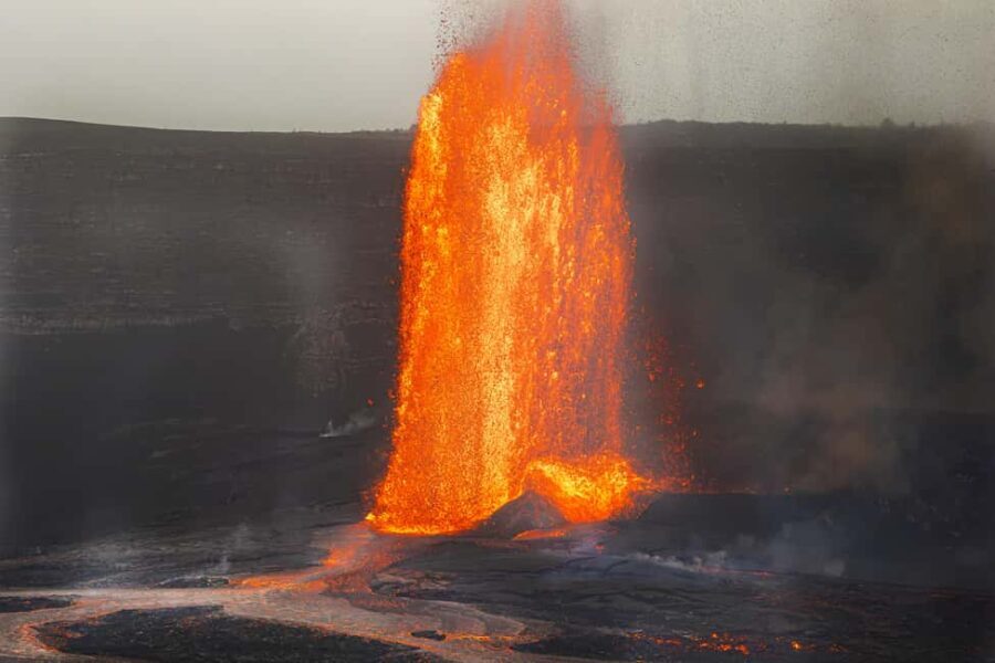 Hawaii: All-Inclusive Volcanoes and Waterfalls Private Tour