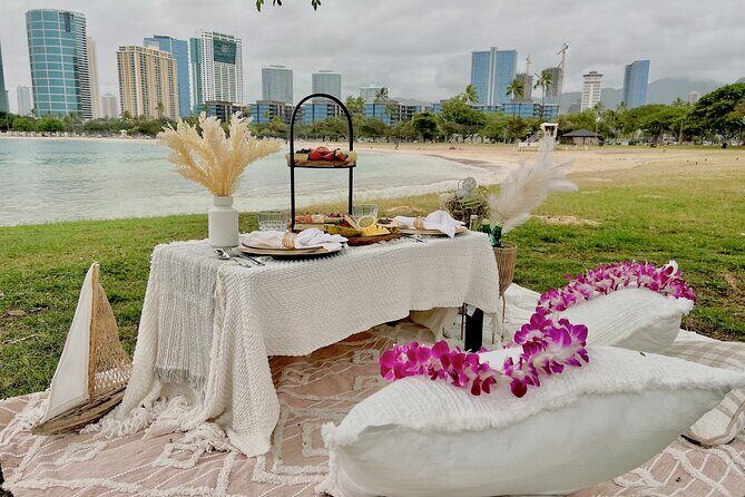 Hawaii Beach Picnic Date - The Itinerary Breakdown
