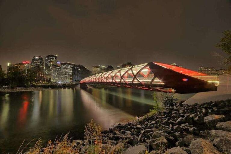 Heartwarming Walking Tour in Calgary for Those in Love - Who Would Love This Tour?
