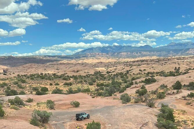 Hells Revenge Private 4x4 Guided Jeep Experience in Moab - What Makes This Tour Stand Out?