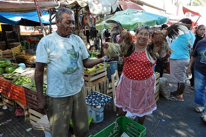Hidden Acapulco: Off-the-Beaten-Path Immersive with Local Lunch - Authenticity and Value