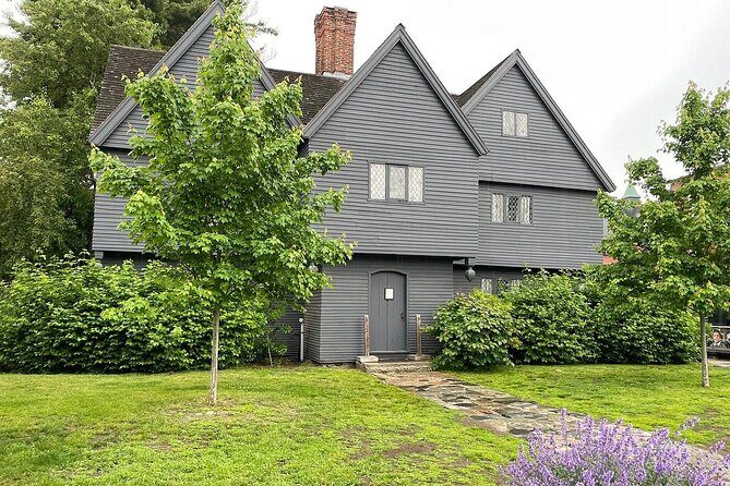 Historian's Guide to the Salem Witch Trials - What Makes This Tour Stand Out?