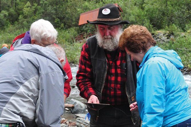 Historic Gold Panning Adventure & Salmon Bake - Experience Breakdown: What to Expect