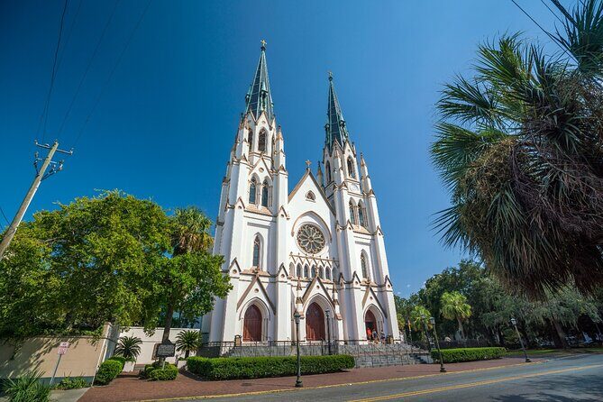 Historic Savannah Georgia Self Guided Walking Tour Bundle - What Makes This Tour Stand Out