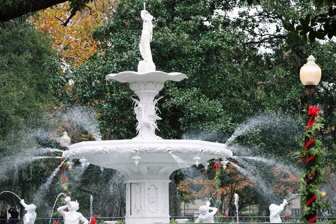 History of Savannah Walking Tour - Wright Square and Native American History