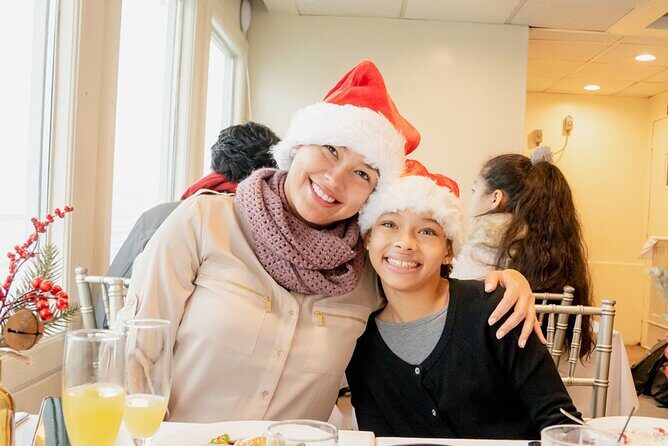 Holiday Brunch with Cocoa Cruise in New York City - Who Would Enjoy This Experience?