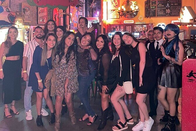 Hollywood Club Crawl in Los Angeles - The Venues and Atmosphere