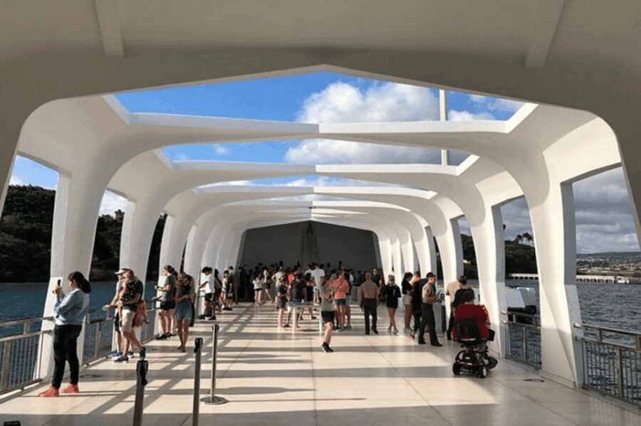 Honolulu: Pearl Harbor USS Arizona Memorial Tour - Transportation and Convenience