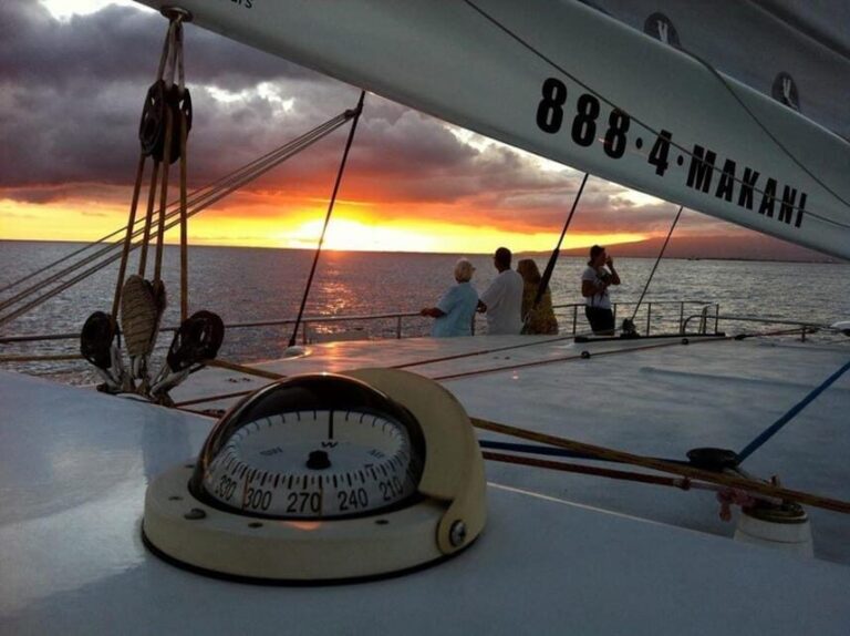 Honolulu Sunset Sail - The Highlights: Why This Cruise Stands Out