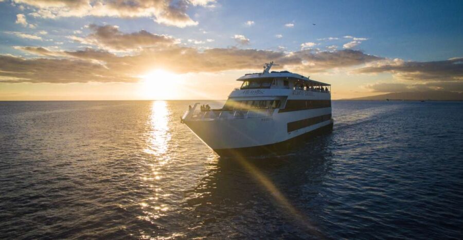 Honolulu: Waikiki Sunset and Cocktail Cruise - The Itinerary in Detail