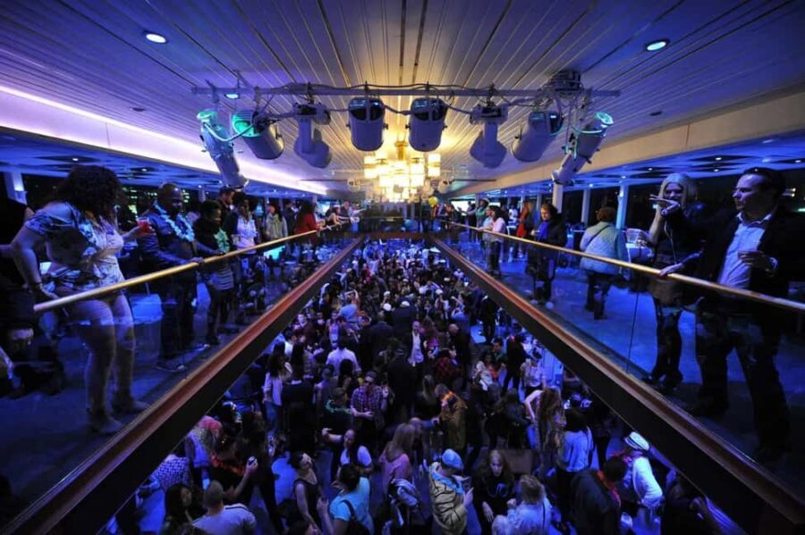 Hornblower Infinity New York New Year's Eve Party - The Itinerary and Experience