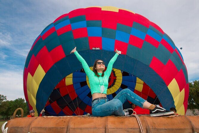 Hot Air Balloon Flight over Teotihuacan with CDMX Transportation - In The Sum Up