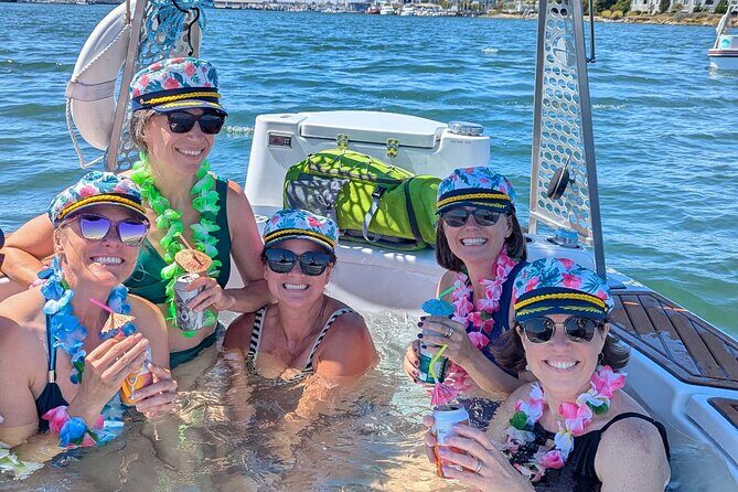 Hot Tub Boat Rentals in the San Francisco Bay - What to Expect from Your Hot Tub Boat Trip