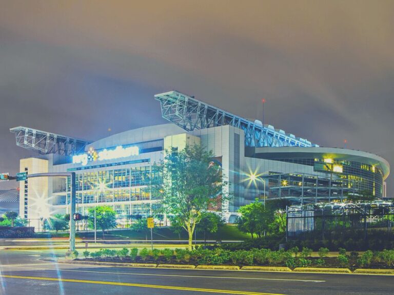 Houston: Houston Texans Football Game at NRG Stadium - What’s Included and What’s Not
