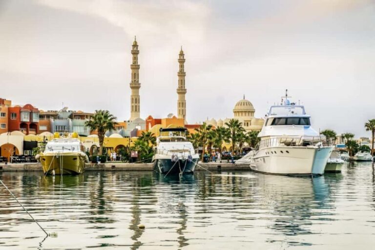 HRG:Private City Tour with Seafood at Barbouni Restaurant - Exploring Hurghada Marina
