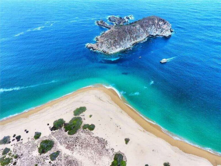 Huatulco: Huatulco Bays Tour - Who This Tour Is Best For