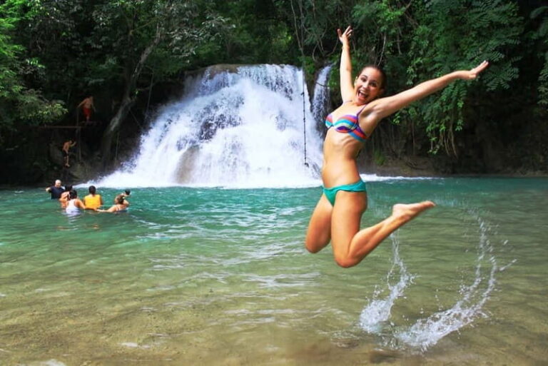 Huatulco: Llano Grande Waterfalls - Authentic Dining and Local Culture