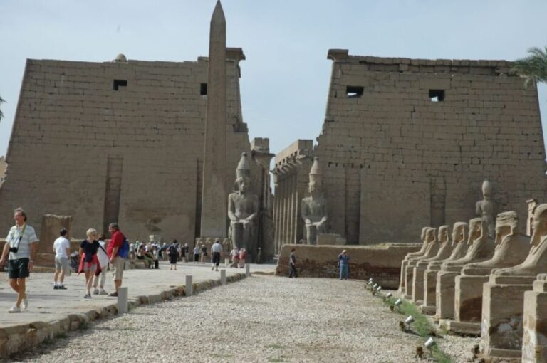 Hurghada: 5 Days Nile Cruise with Guided Tours & Abu Simbel - Who Should Consider This Tour?