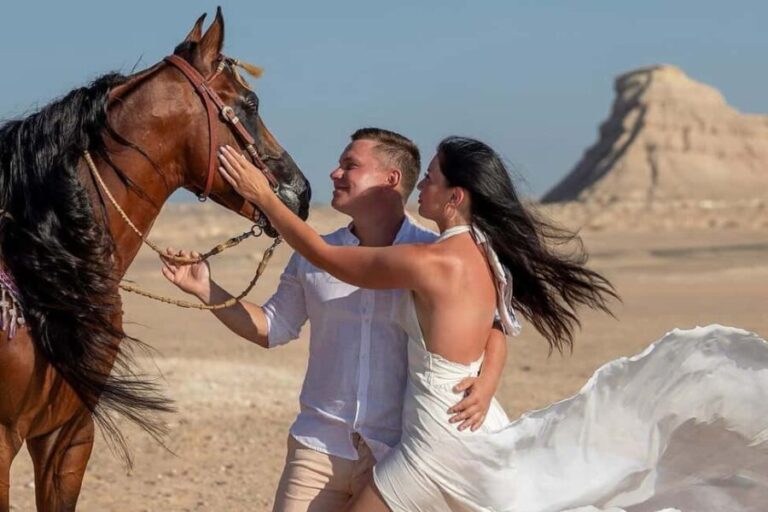 Hurghada: Red Sea & Desert Horse Riding Tour with Swimming - The Value and Why It Works