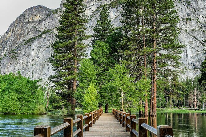 Hwy 140 Route Glacier Point and Yosemite Valley Small Group Tour - FAQs