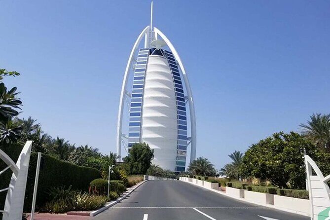 Inside Burj Al Arab Guided Tour - Inside the Hotel: Design and Decor