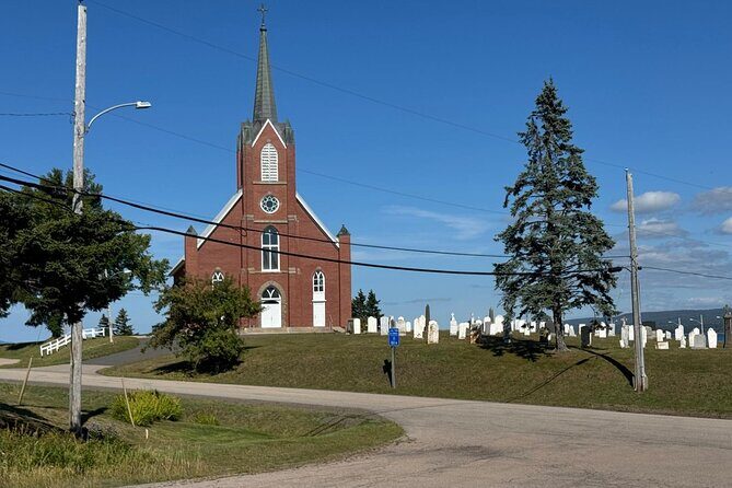 Iona Highland Village Tour - What Makes This Tour Stand Out?