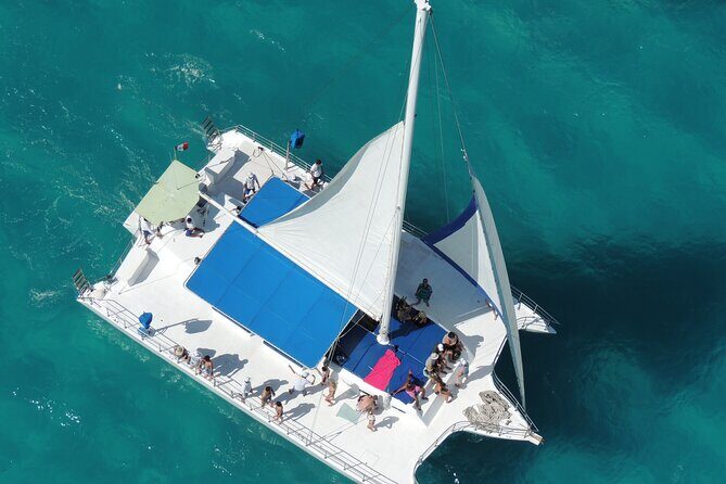 Isla Mujeres Catamaran Adventure Snorkeling Spinnaker and Lunch - The Value of This Tour