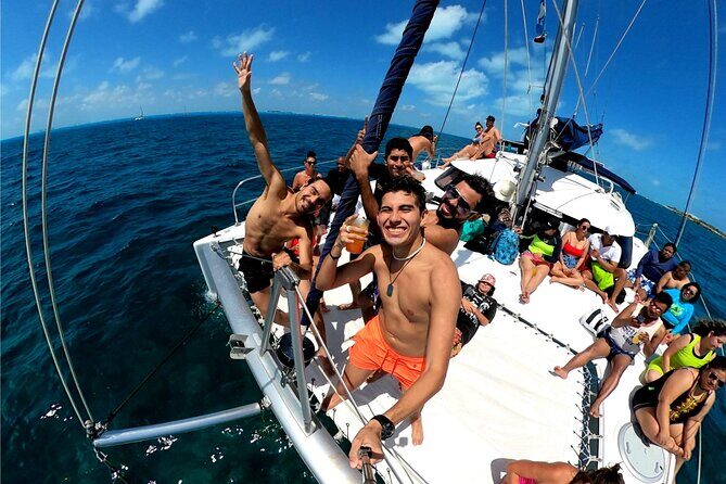 Isla Mujeres Catamaran + Snorkel + Open Bar on board + Buffet - A Complete Breakdown of the Experience