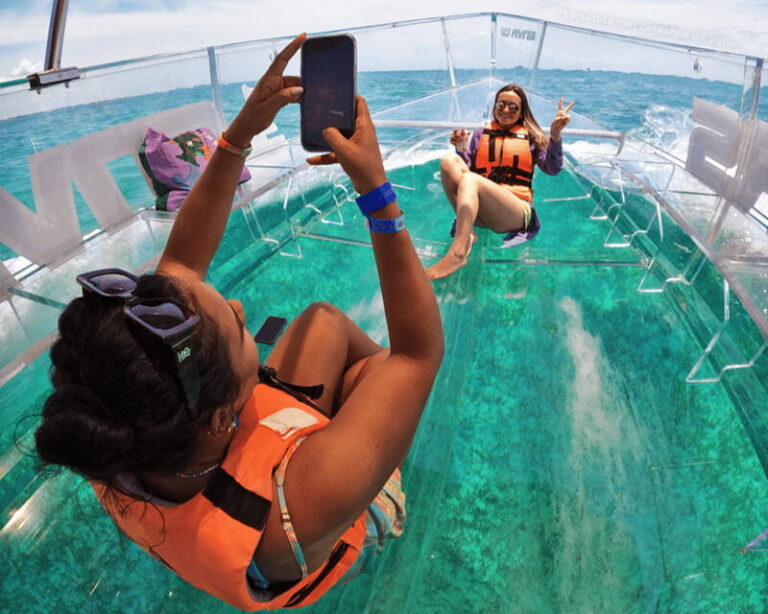 Isla Mujeres: Clear Boat Ride - The Marine Viewings: Fish, Coral, and Underwater Beauty
