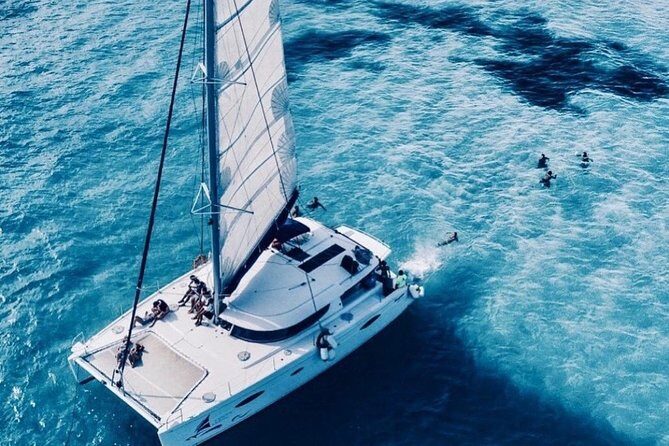 Isla Mujeres Sailing Adventure from Cancun with Snorkeling - What Travelers Are Saying