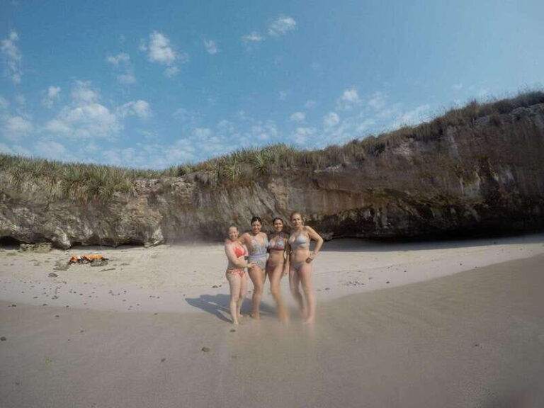 Islas Marietas National Park + Snorkeling at Los Arcos de Mismaloya - FAQ