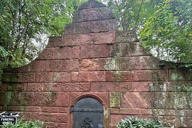 Ivy Hill Cemetery Tour Victorian Elegance and Notable Lives - Who Should Consider This Tour?