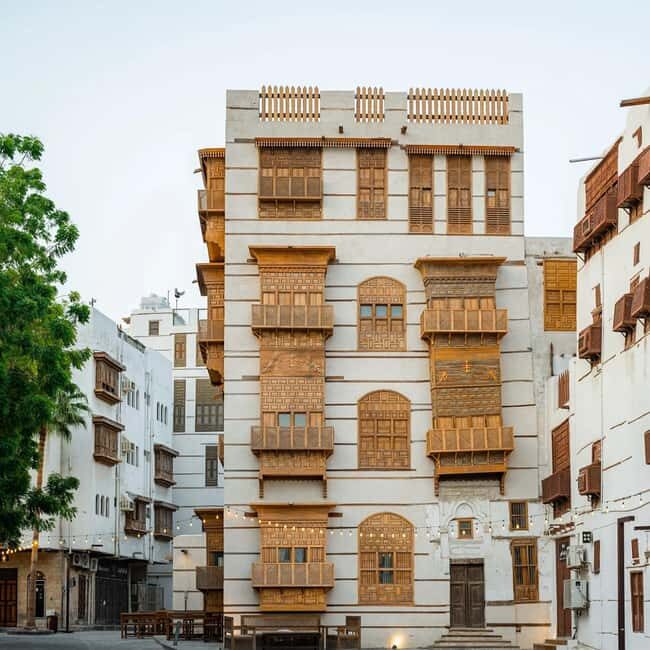 Jeddah: Guided Tour of the Old City Al-balad - Transportation and Logistics
