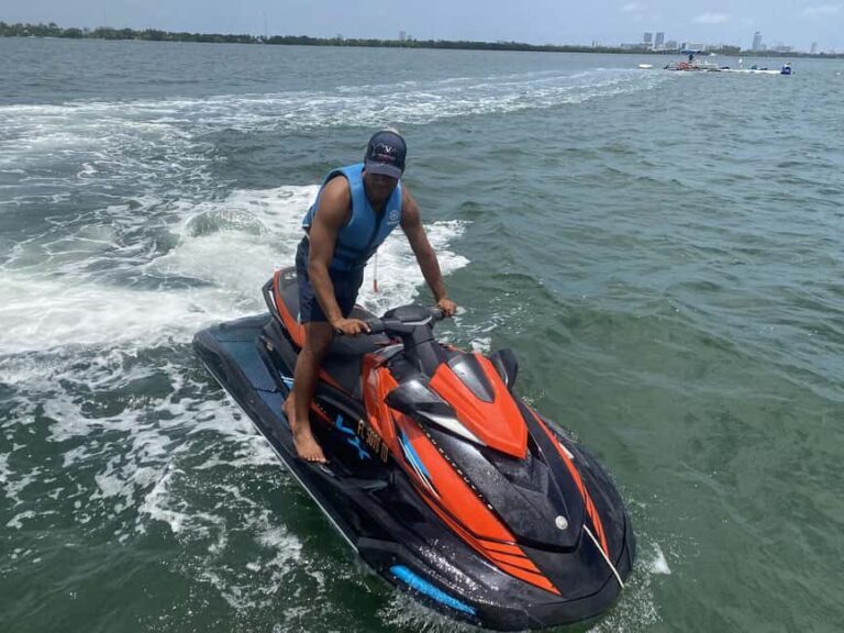 Jet Ski Miami : Experience the Ultimate Water Fun ! - Authentic Experiences and Genuine Praise