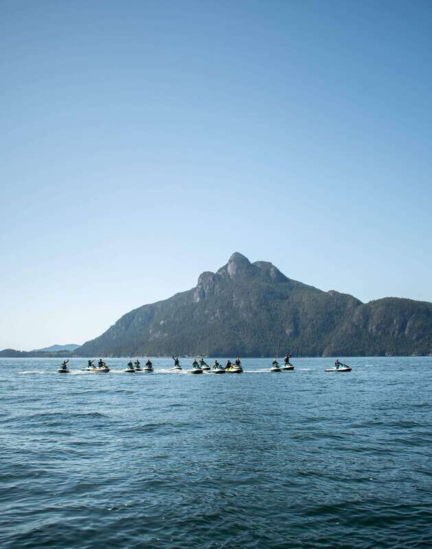 Jetski to Bowen Island, incl beer, wine, coffee or icecream - Exploring Howe Sound: Nature at Its Most Impressive