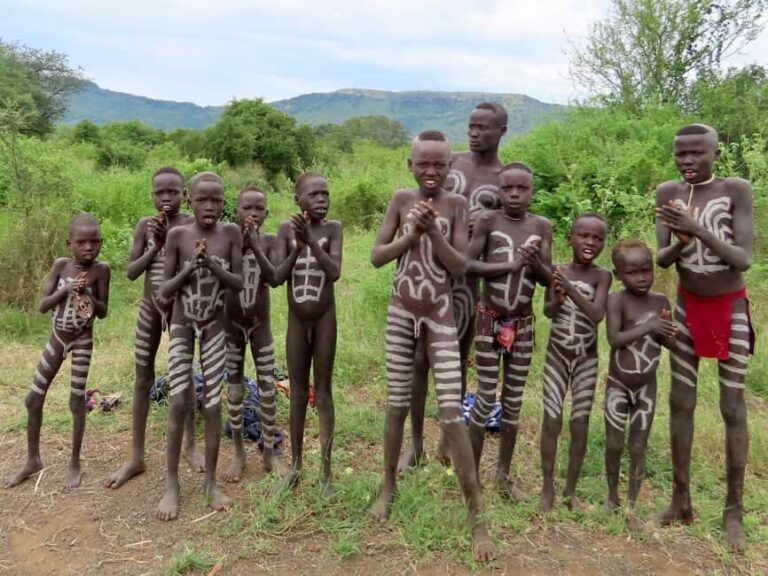 Jinka: 4-Day Omo Valley Tribes Tour with Accommodation - Transportation and Logistics