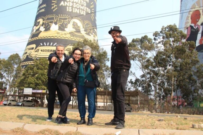 Johannesburg: Half-Day Soweto Tour with a Local Guide - Detailed Breakdown of the Itinerary