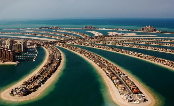 Jumeirah Beach Parasailing Experience in Dubai - Who Should Consider This Activity?