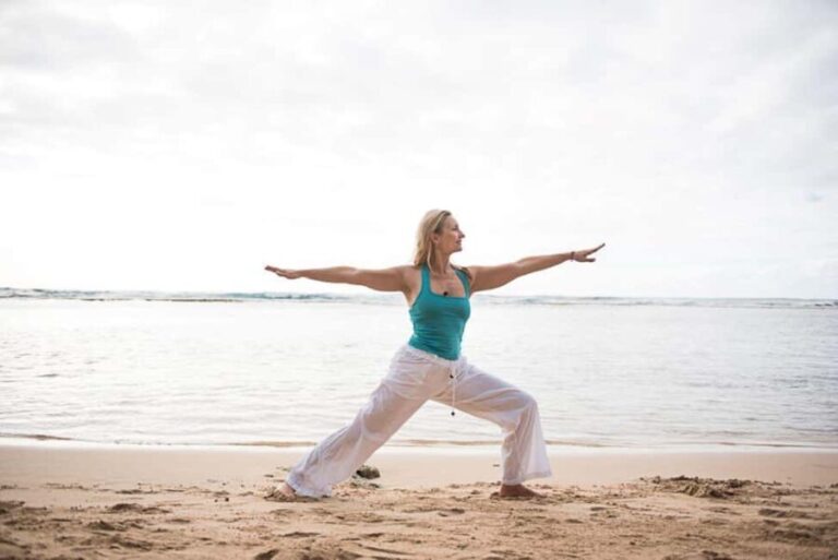 Kauai: Sunday Special Sound Healing Restorative Yoga - The Experience: Step by Step