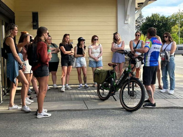 Kelowna: E-Bike Guided Wine Tour with Lunch & Tastings - What’s the Real Value?