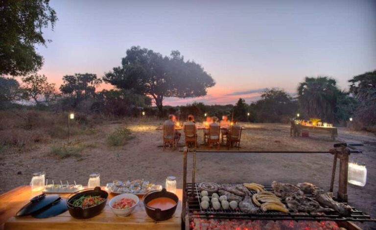 Kenyan Splendor: A 10-Day Safari - Starting with Nairobi and Transitioning to the Wilderness